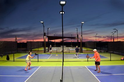 Quel type de revêtement choisir pour une construction terrain de pickleball ?